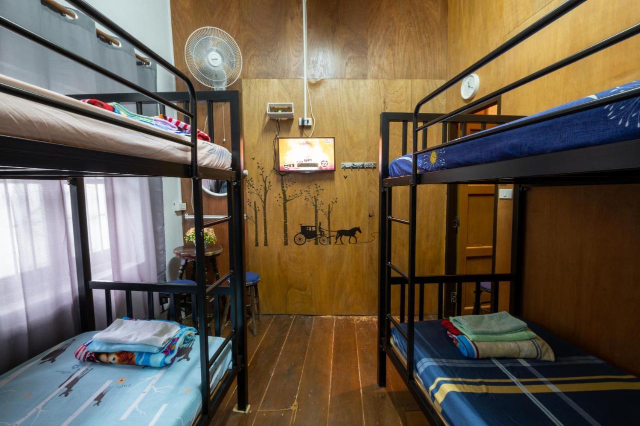 Sip N' Camp Hostel กรุงเทพมหานคร ภายนอก รูปภาพ