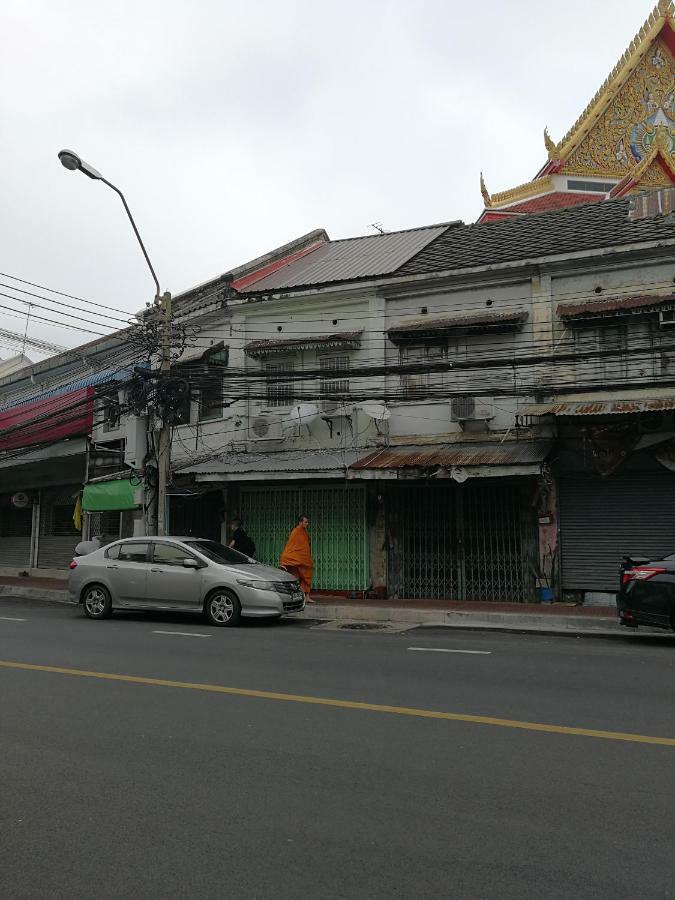 Sip N' Camp Hostel กรุงเทพมหานคร ภายนอก รูปภาพ
